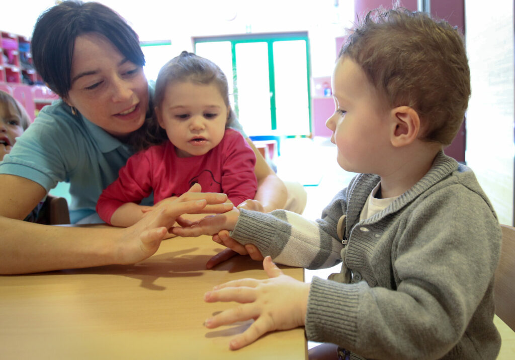 More Brussels childcare centres closing than opening, but overall capacity grows