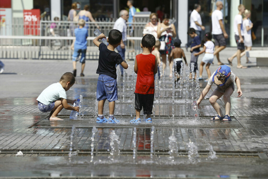 Brussels takes steps to make city more child-friendly