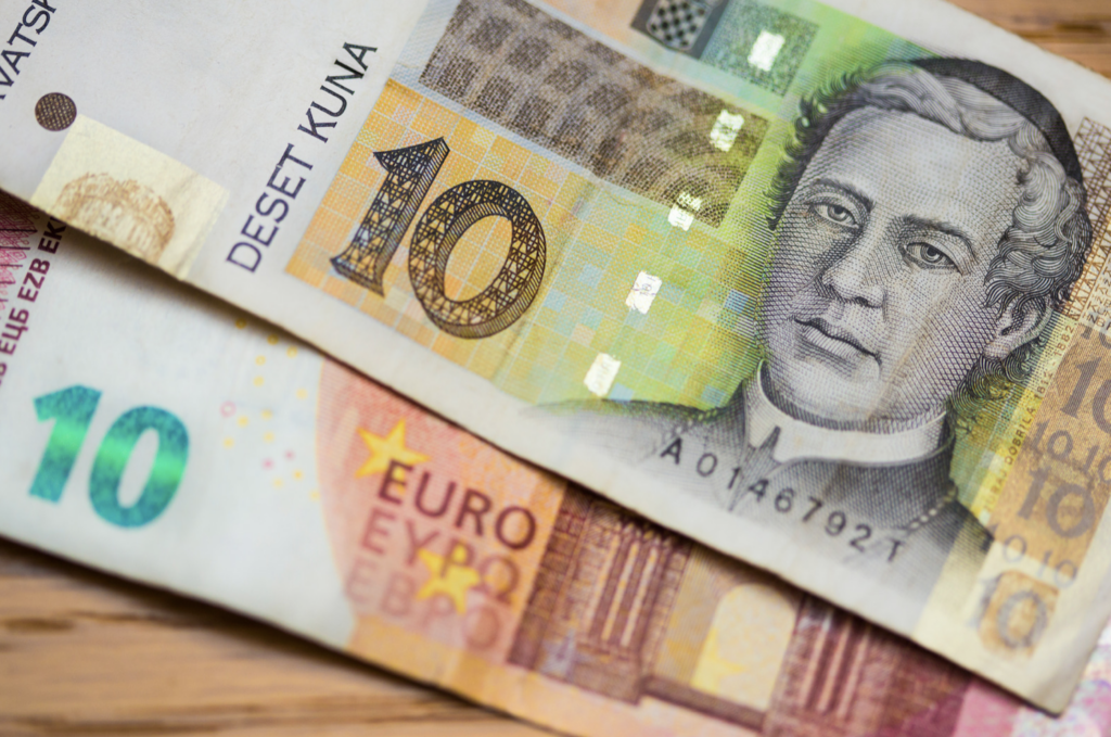 Croatia closer to euro currency switch, but support has waned