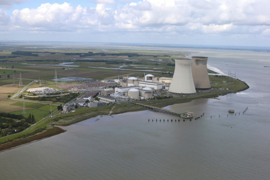 Gas power stations 'absurd': Legal action against nuclear reactor closure