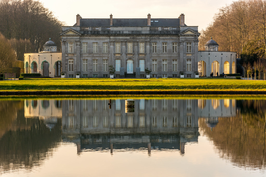 Hidden Belgium: Hot chocolate at the Château de Seneffe