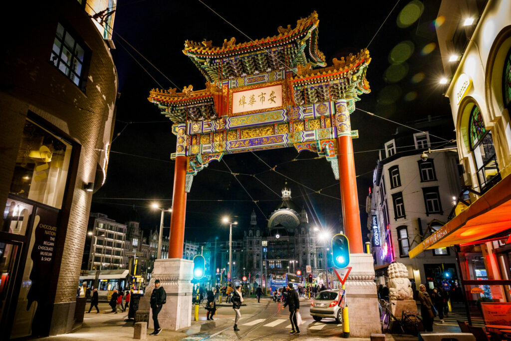 Nuances between Chinese communities in Brussels and Antwerp