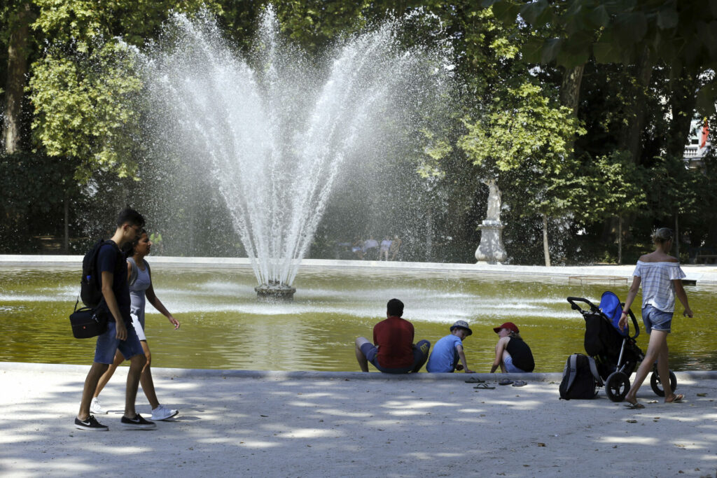 Belgium experiences first official heatwave of the year