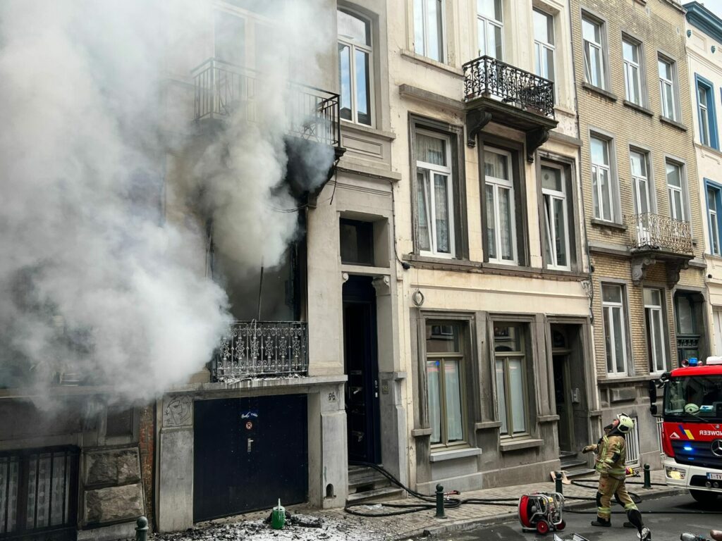 Woman dies in house fire in Ixelles