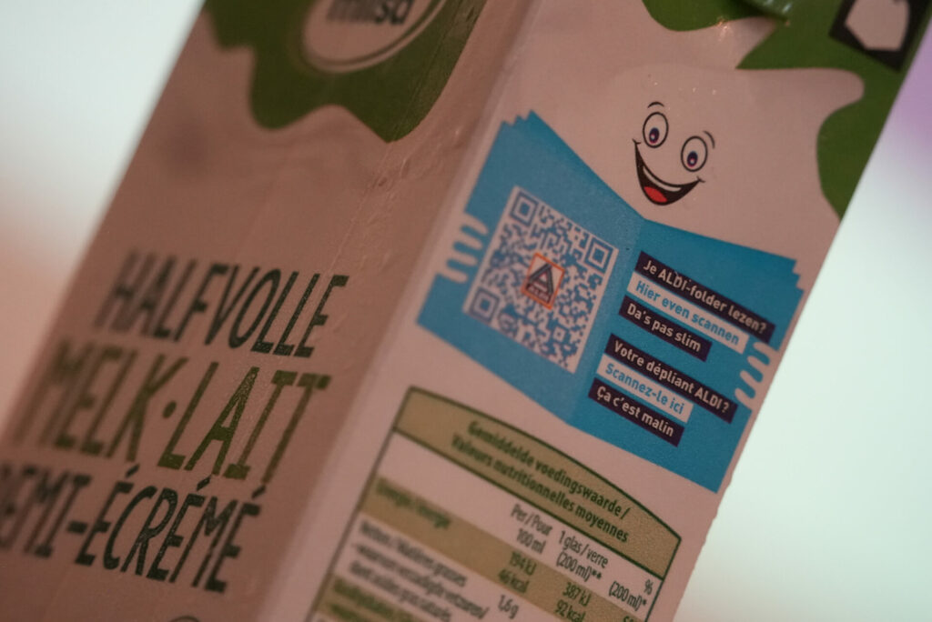 Aldi puts digital brochures on milk cartons