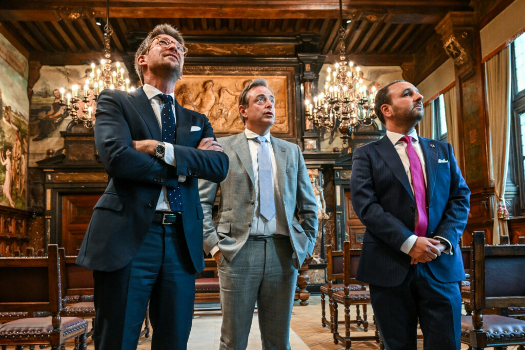 Employment minister Dermagne pays visit to Antwerp