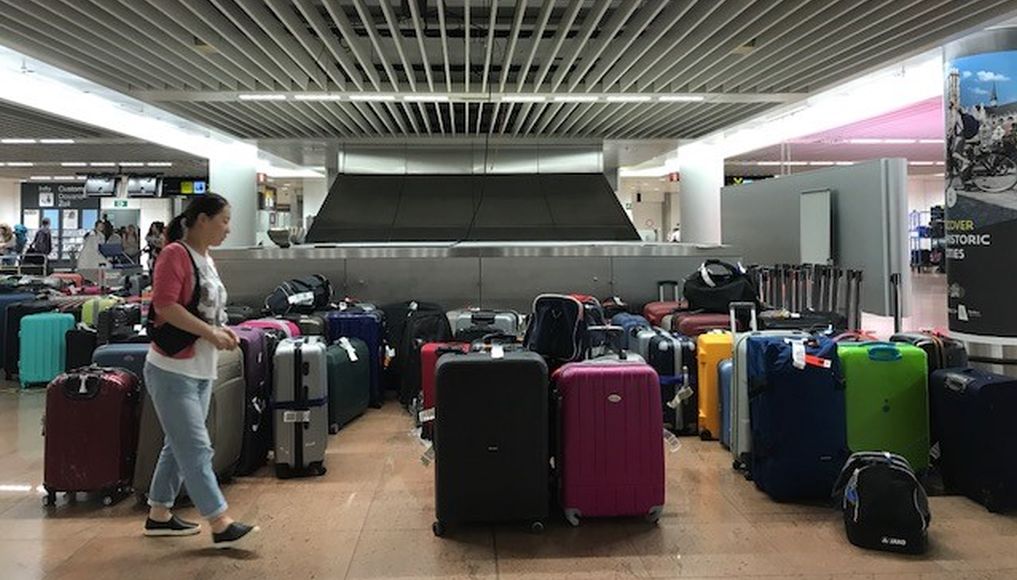 Baggage handling 'crisis' to disrupt airports until end of August