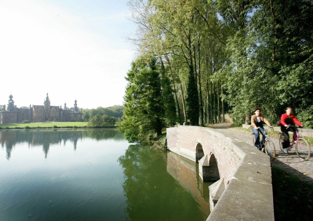 Hidden Belgium: Bike out of Ghent
