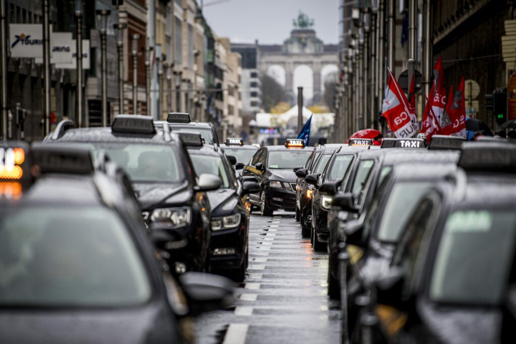 European taxis plan large-scale demonstration in Brussels on 8 September