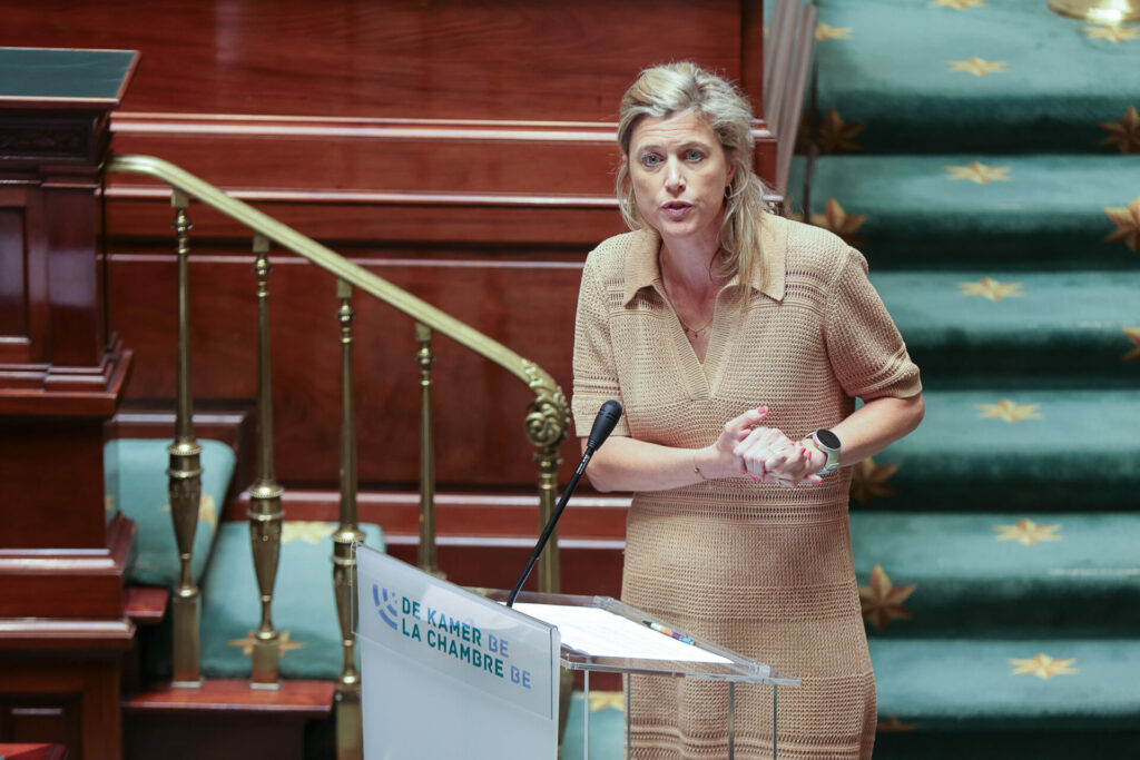 'As in the rest of society': Interior Affairs Minister acknowledges police drug use