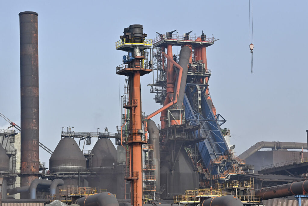Luxembourg steelworks switch to Belgian electricity