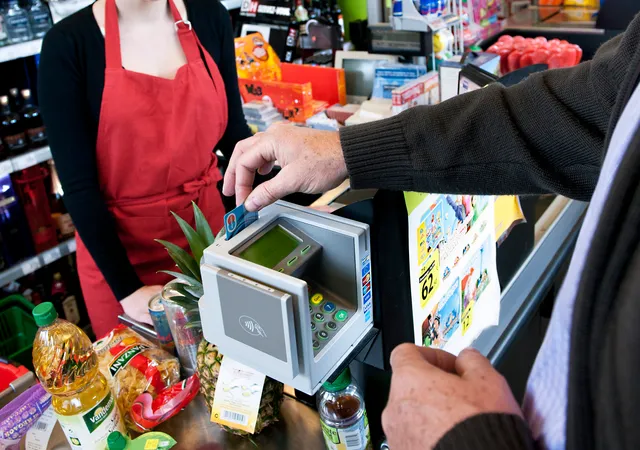 Farmers worry over price wars as Jumbo supermarkets open in Belgium