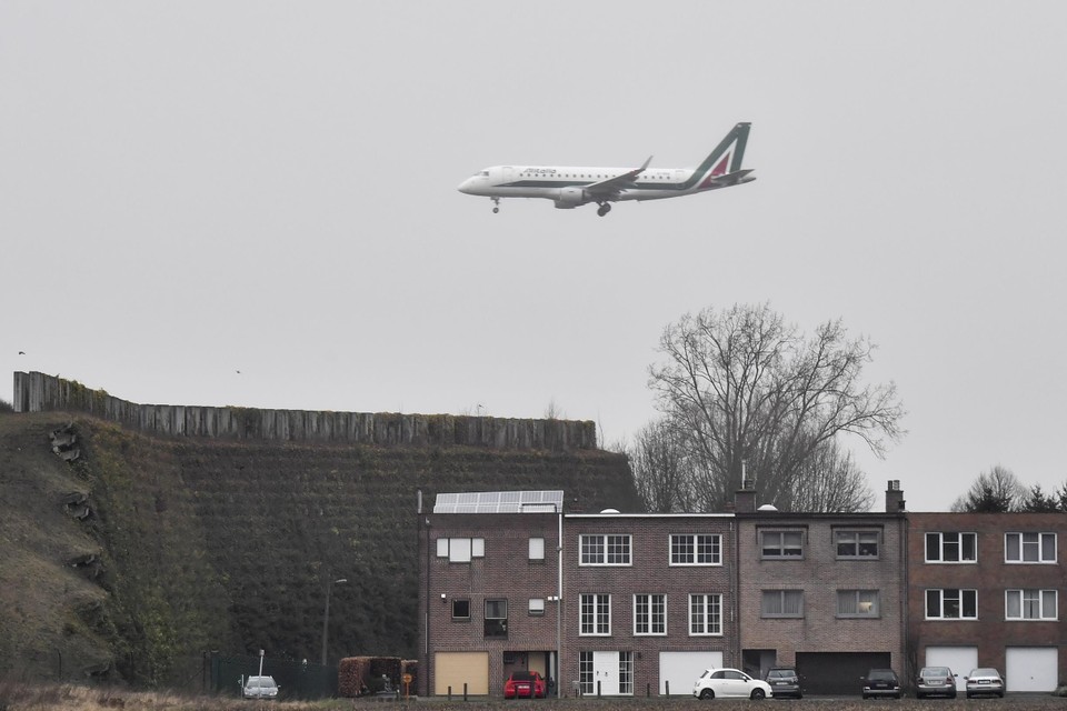 'Act of war': Flanders and Brussels clash over Zaventem airport noise pollution