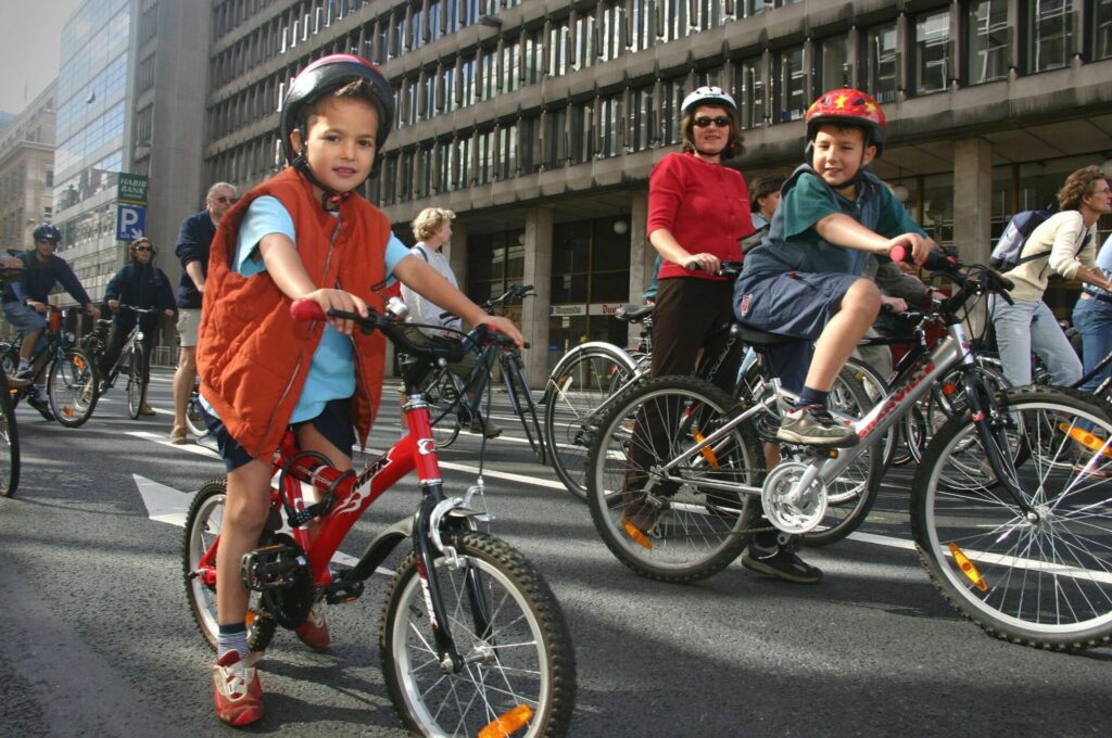 Mobility week: Brussels 'Walk of Fame' school campaign faces discrimination backlash