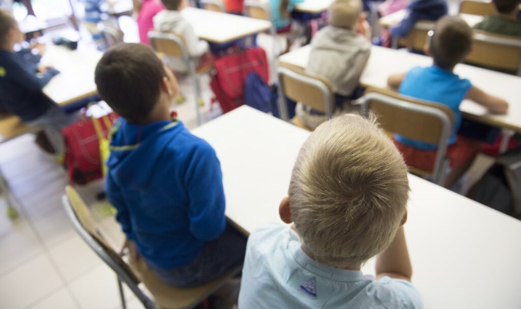 Belgian student-teacher ratio in primary education lower than European average