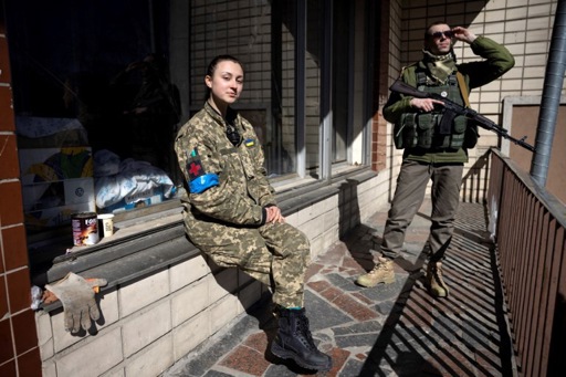 Ukrainian army has 40,000 women in its ranks, including 5,000 on front line