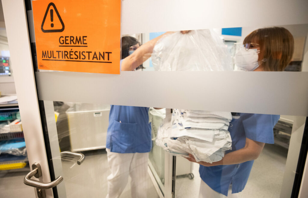 Covid-19 rising with nearly 2,000 patients in Belgian hospitals