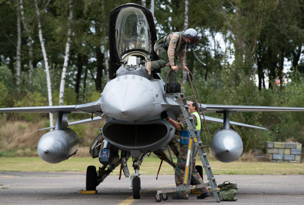 French cry ‘betrayal’ over Belgium’s decision to buy American