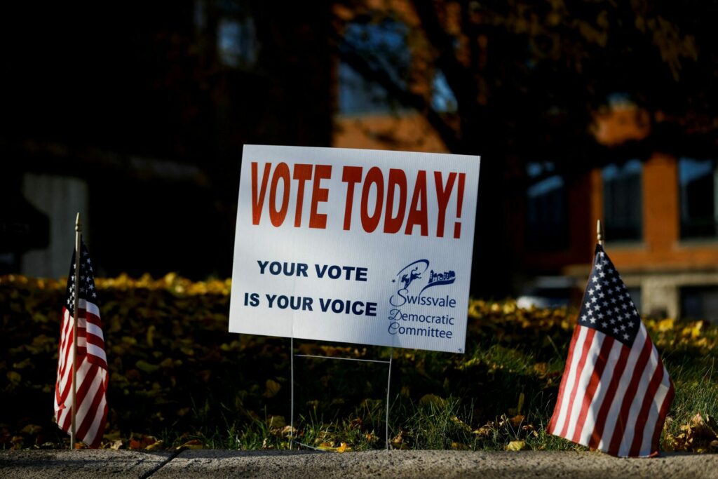Votes from Americans abroad can still make difference in 'historic' US midterms