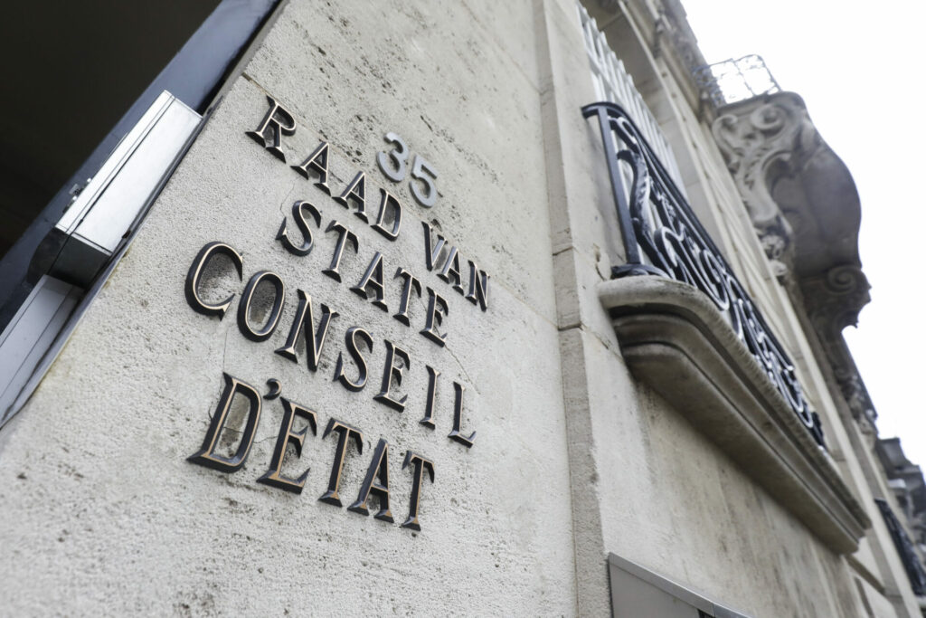 State Council has no issue with plans to cut unemployment benefits