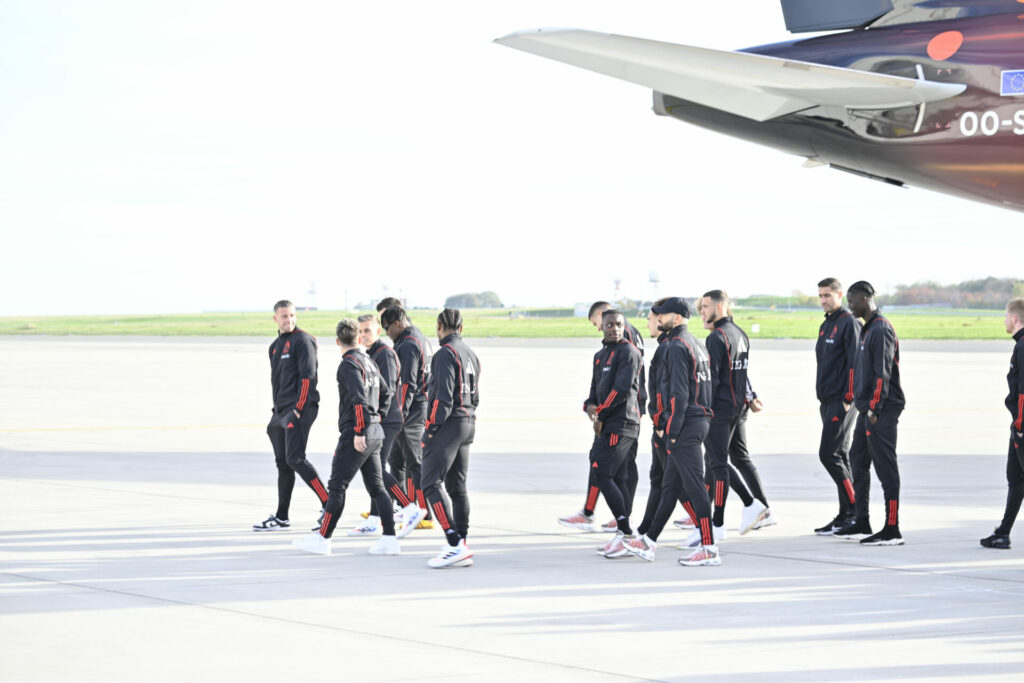 Belgian Red Devils fly out to Kuwait ahead of World Cup