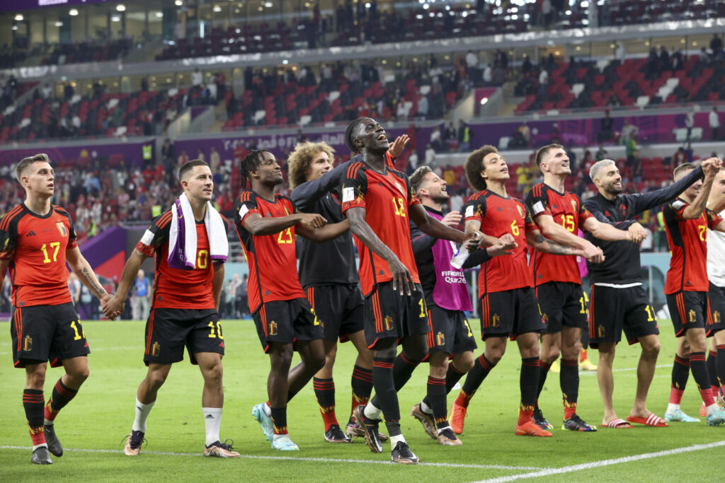 Belgium fortunate to beat Canada in opening World Cup match