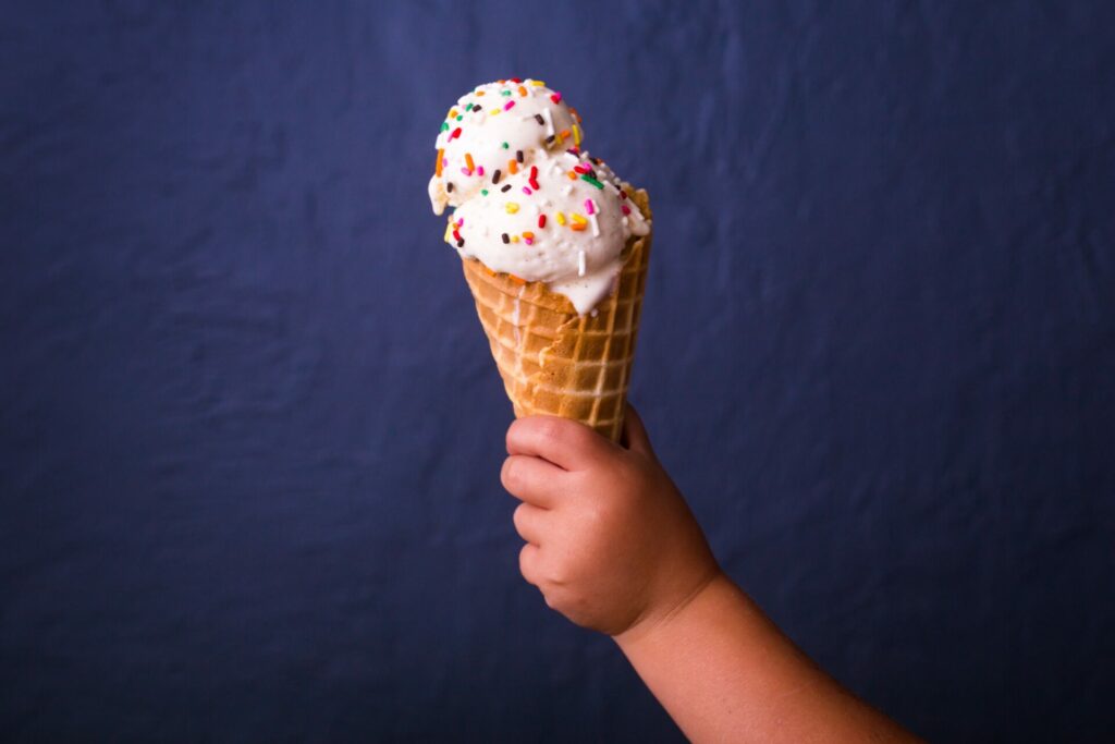 Food sector to stop promoting ice cream and chips to children