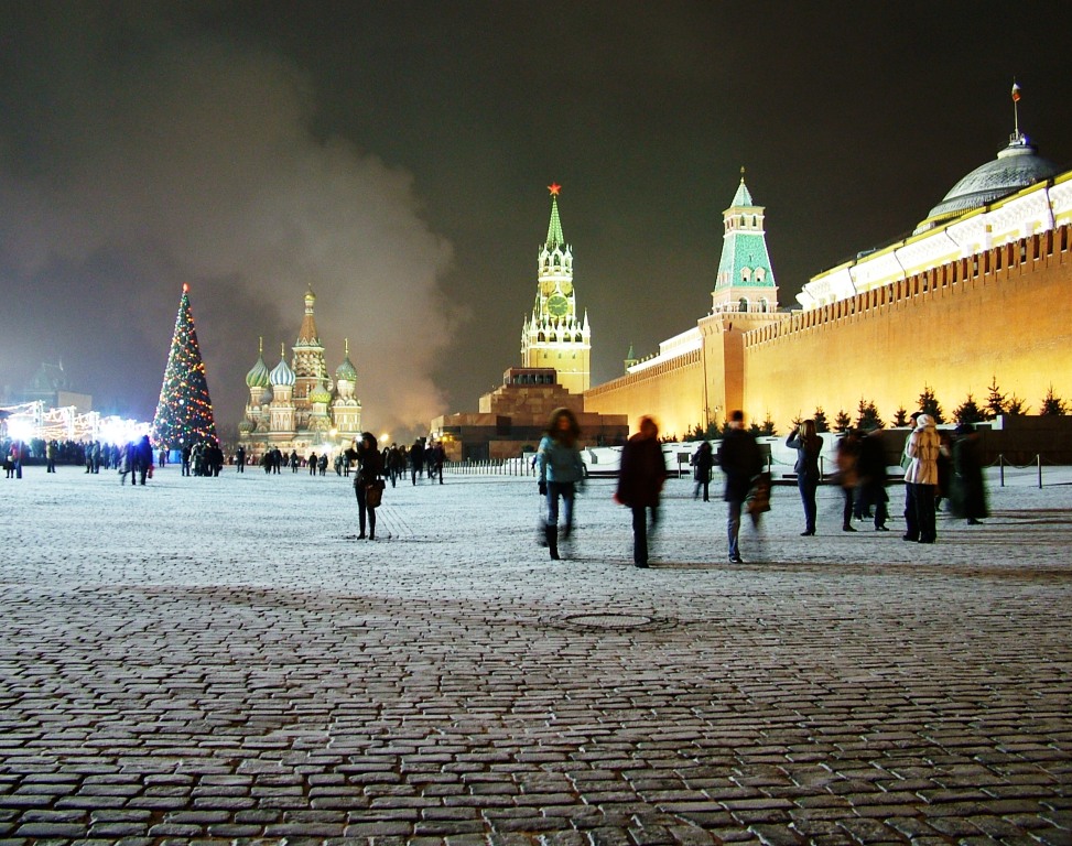 The gifts you don't want this Christmas: Which brands are still operating in Russia?
