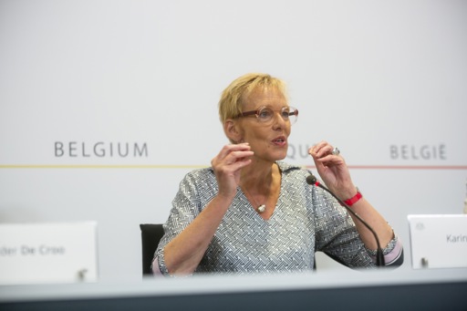 Government holds first round of discussions on pension reform