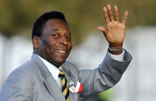 The football world pays tribute to the late 'King Pelé'