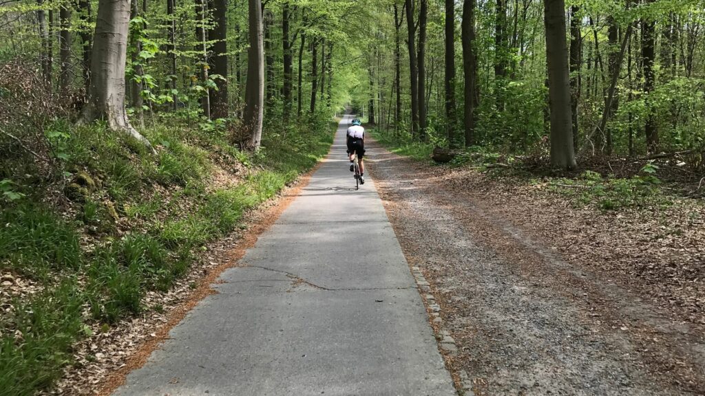 Flanders surpasses target of 1,000 km of new cycle paths