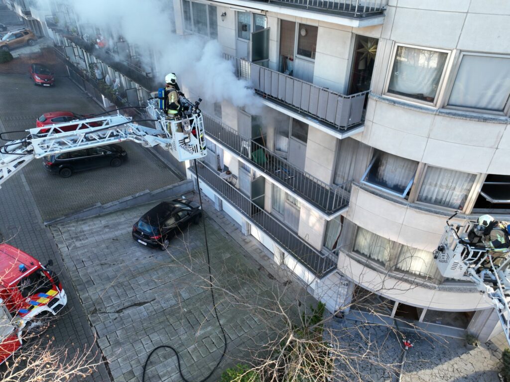 Kitchen fire renders apartment in Brussels uninhabitable