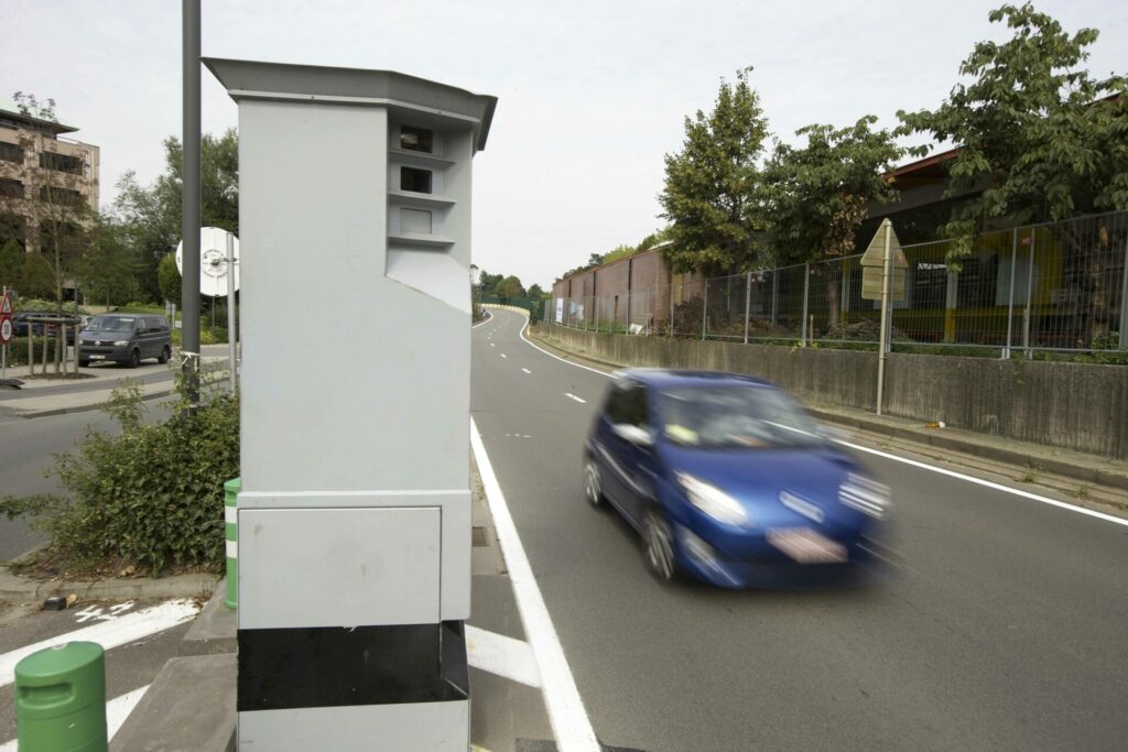 Brussels resident avoids traffic fine thanks to his dog