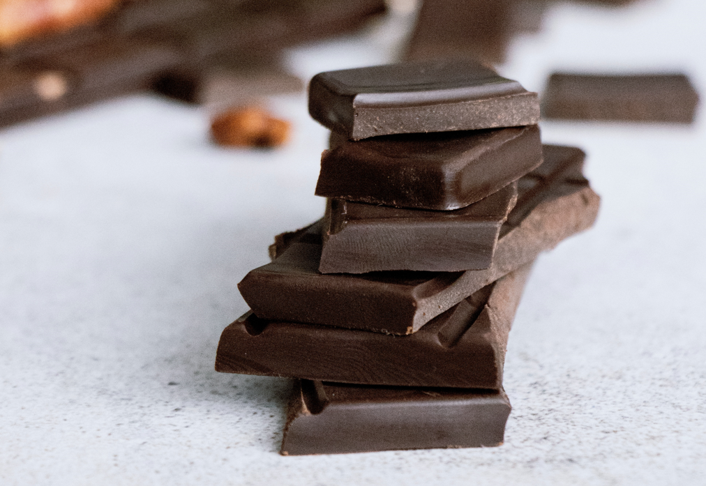 When choosing chocolate, it's still healthier to turn to the dark side