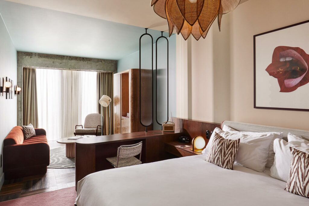 Trendy hotel and rooftop bar to open in Brussels this spring