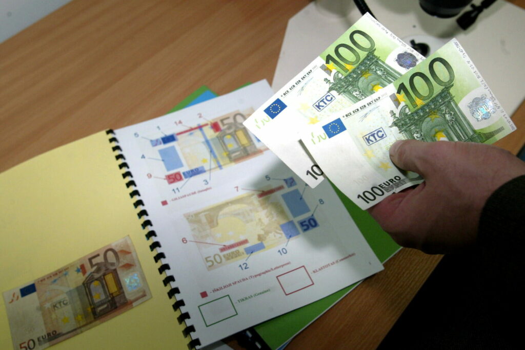 Over 12,000 counterfeit euro notes discovered in Belgium last year