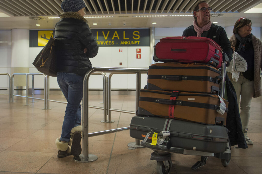 Brussels Airport passenger numbers double in 2022