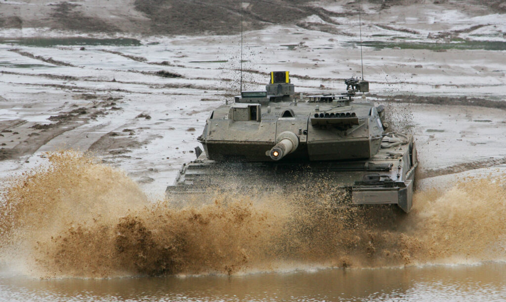 US and Germany agree to send battle tanks to Ukraine