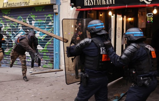 Clashes mar demonstration against pension reform in Paris