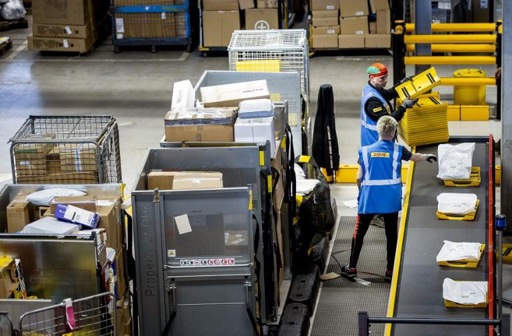 Twelve-hour weekend shifts now possible in warehouses