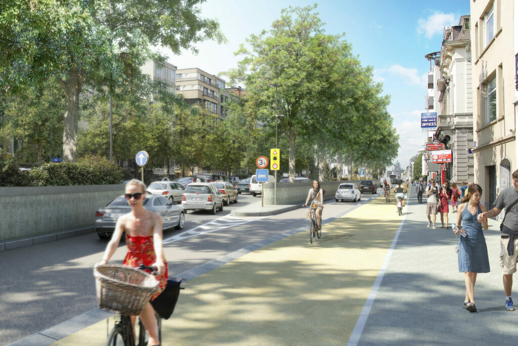 Brussels creates new stretch of cycle path on Small Ring Road