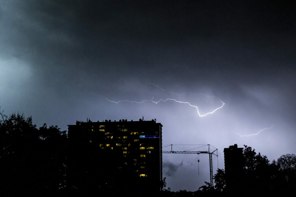 Code yellow issued across Belgium for strong winds and rain