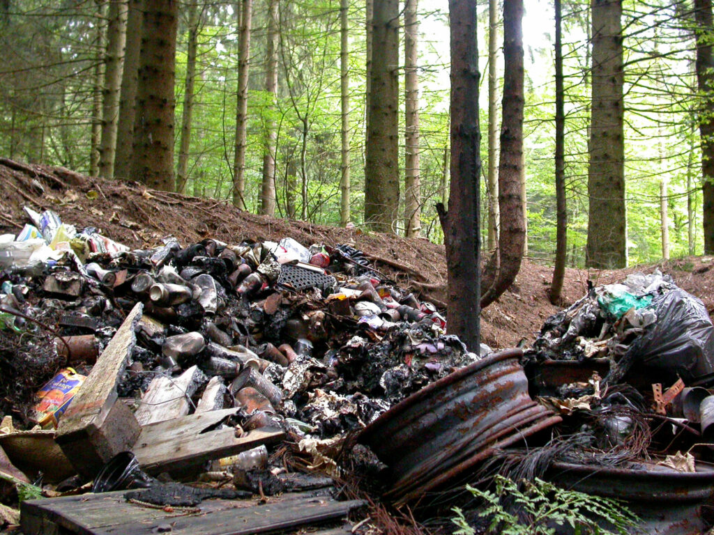 Liège organises manhunt for perpetrators of giant fly-tip