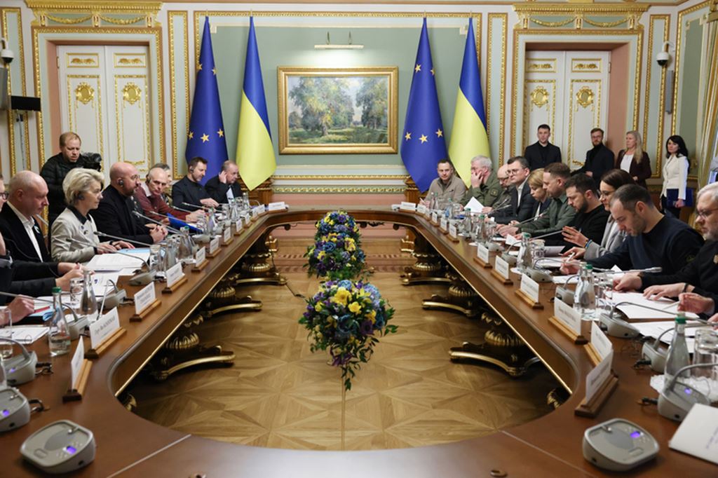 EUUkraine summit 'We support Ukraine’s 10point peace plan'