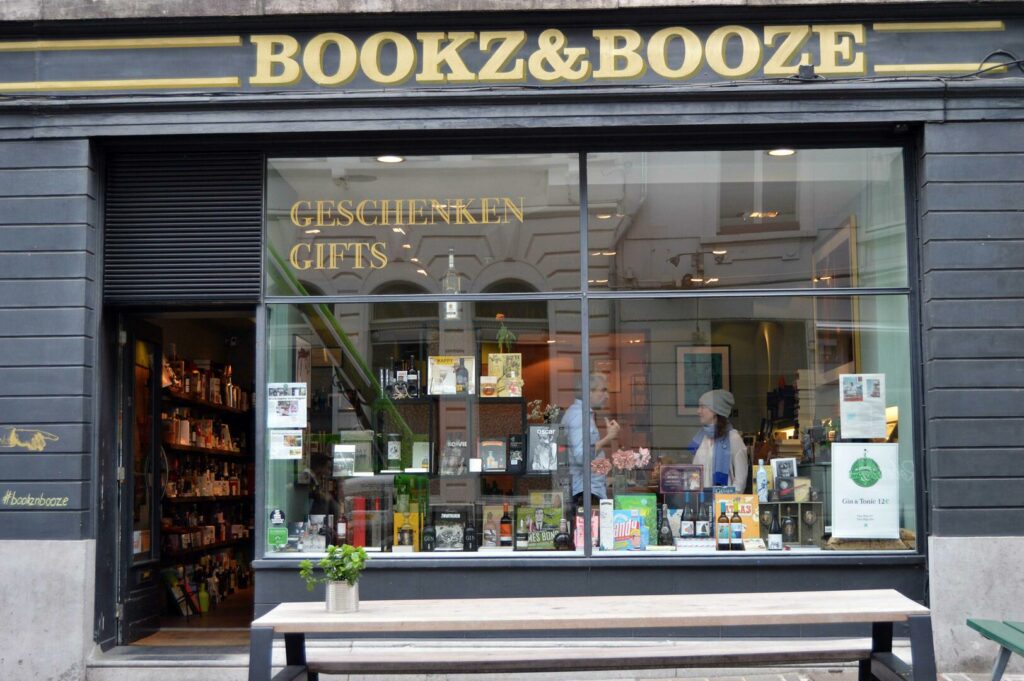Hidden Belgium: Bookz & Booze