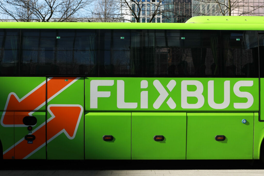 FlixBus considers going public following record revenues