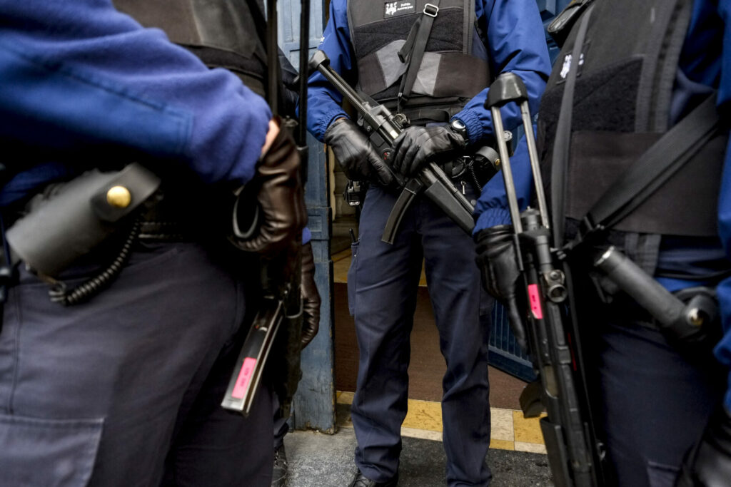 Eight people arrested in Belgium over alleged terrorist plot