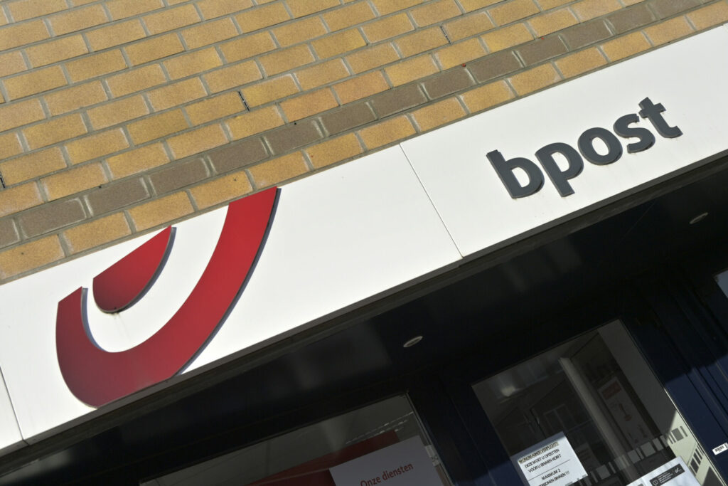 Bpost workers on strike after colleague was fired whilst on sick leave