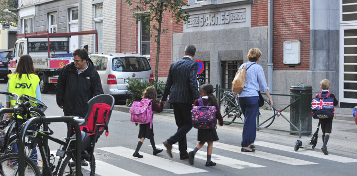 Pupils in Brussels increasingly walking or cycling to school