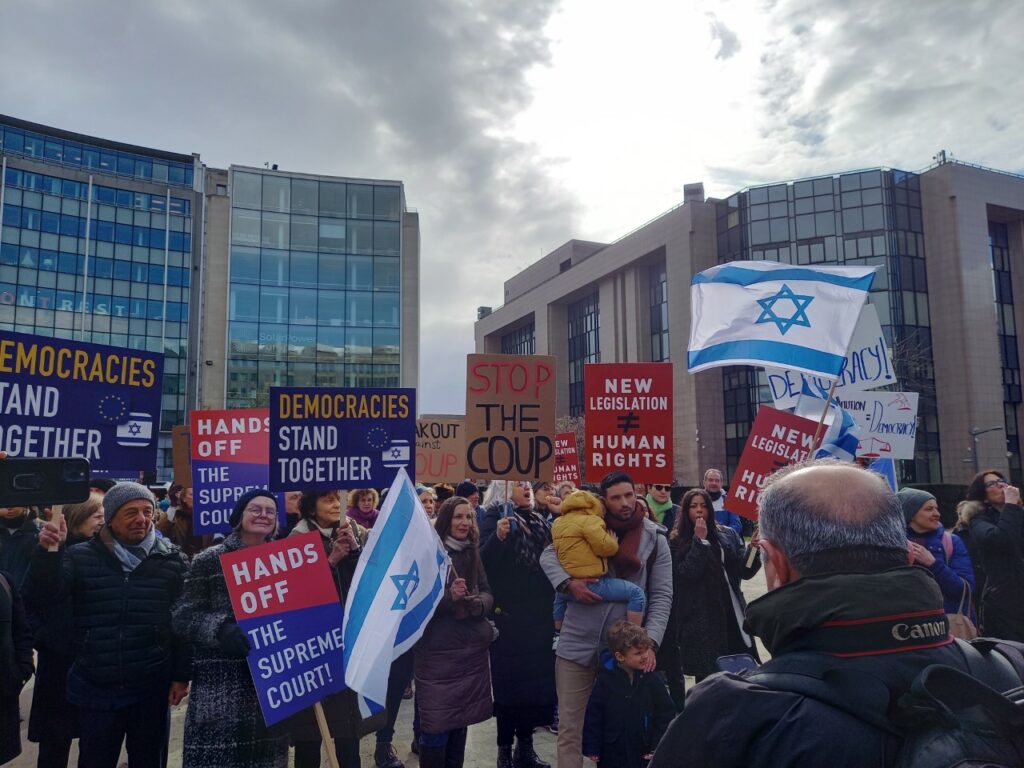 Demonstration in Brussels calls for the same rights in Israel as in the EU